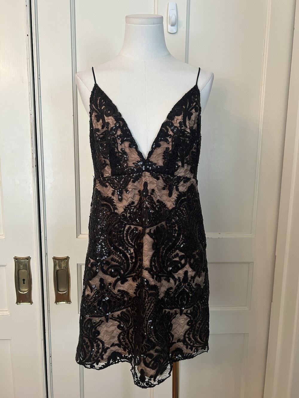 Free People Lace Mesh Overlay Mini Dress Womens Size 6 Black Party Event Whimsy